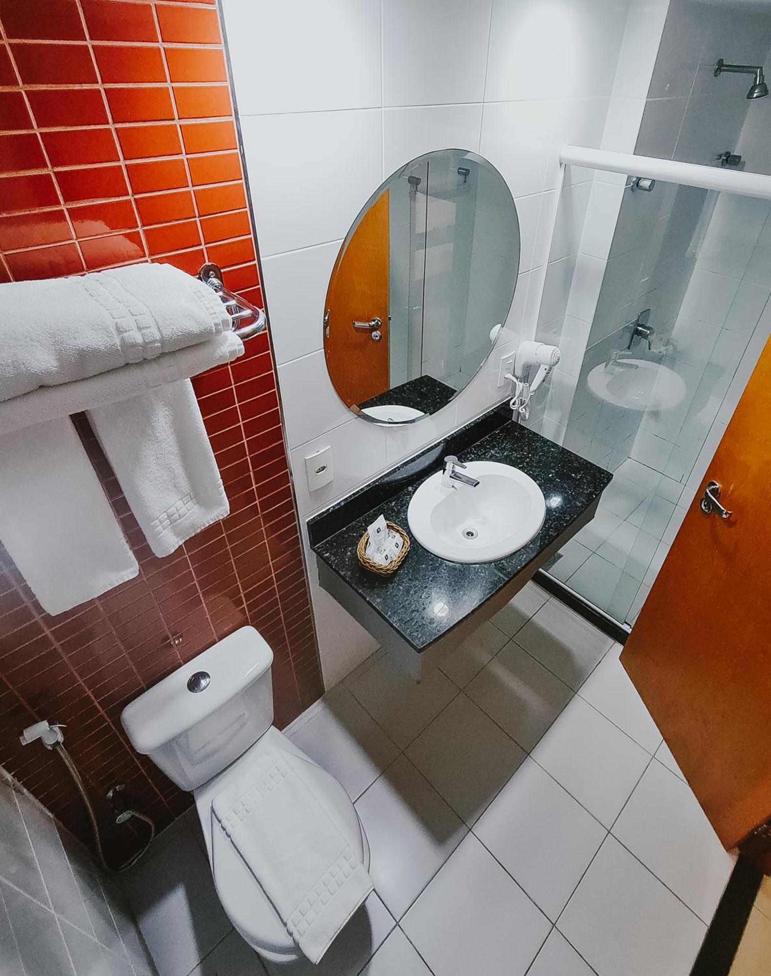 Alameda Vitoria Hotel Экстерьер фото