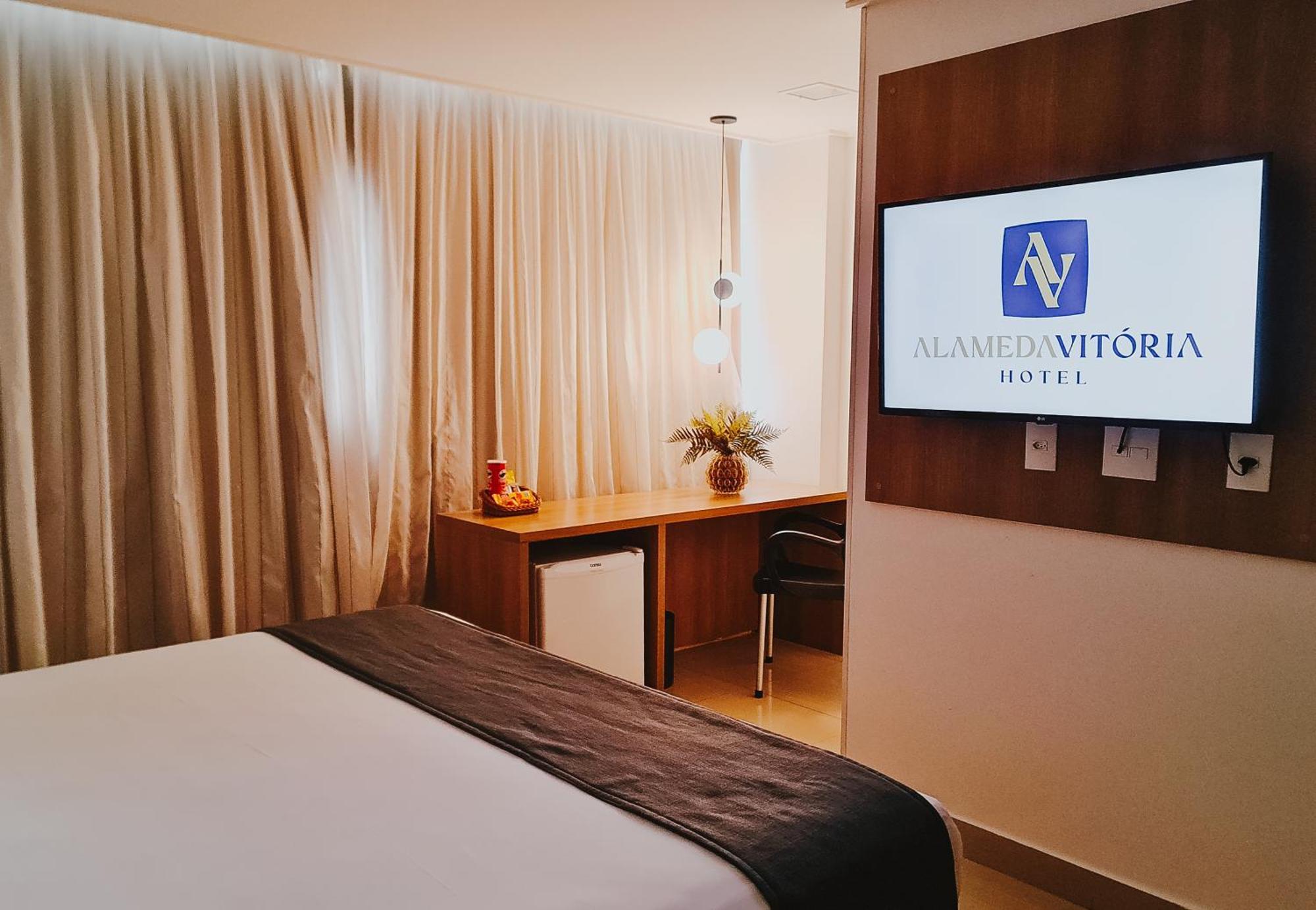 Alameda Vitoria Hotel Экстерьер фото