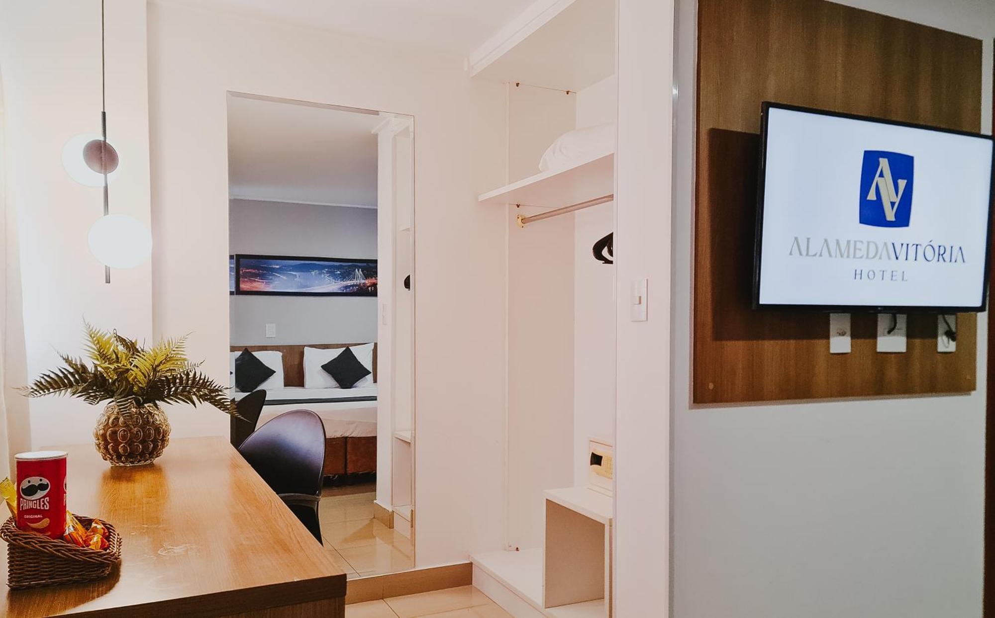 Alameda Vitoria Hotel Экстерьер фото