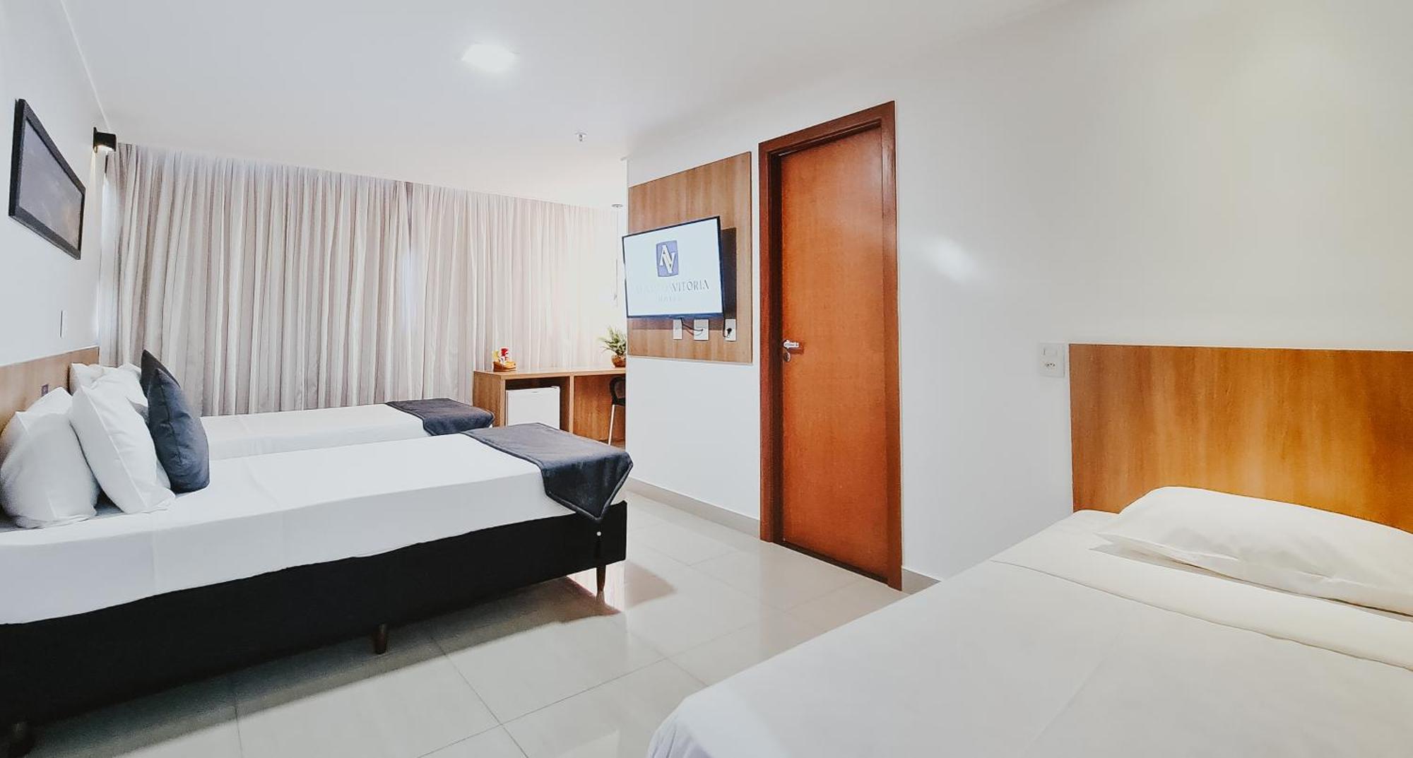 Alameda Vitoria Hotel Экстерьер фото
