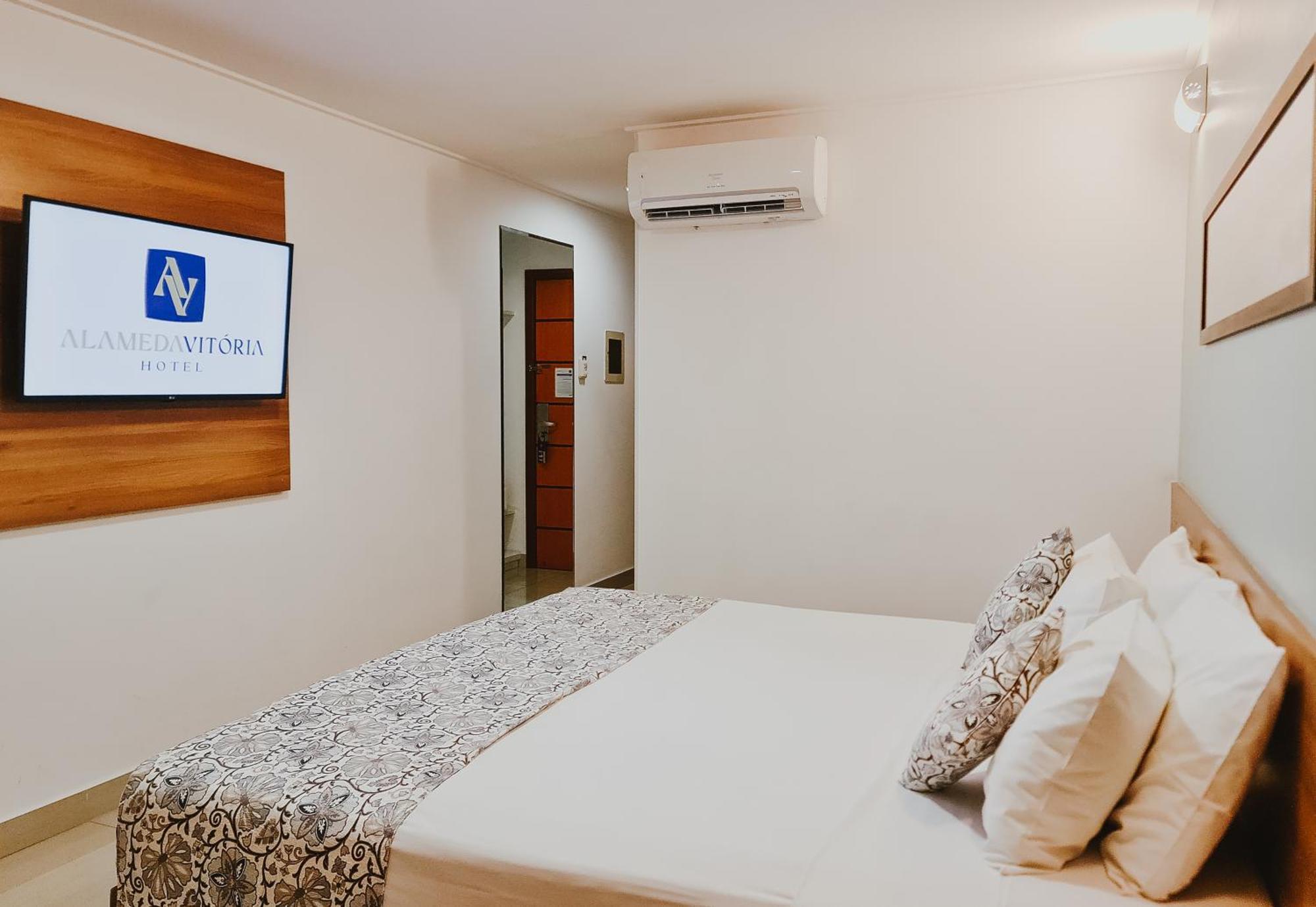 Alameda Vitoria Hotel Экстерьер фото