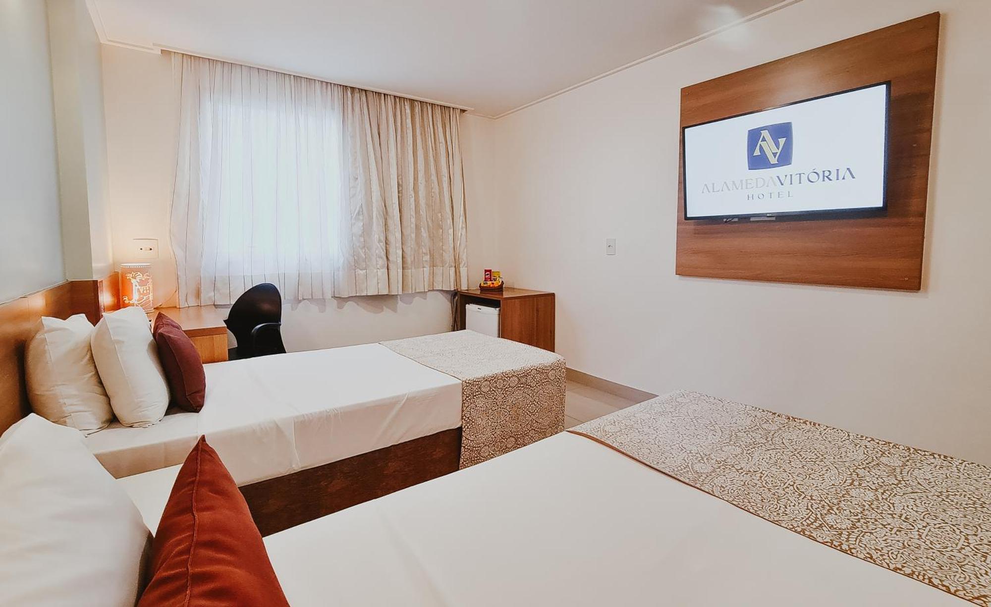 Alameda Vitoria Hotel Экстерьер фото
