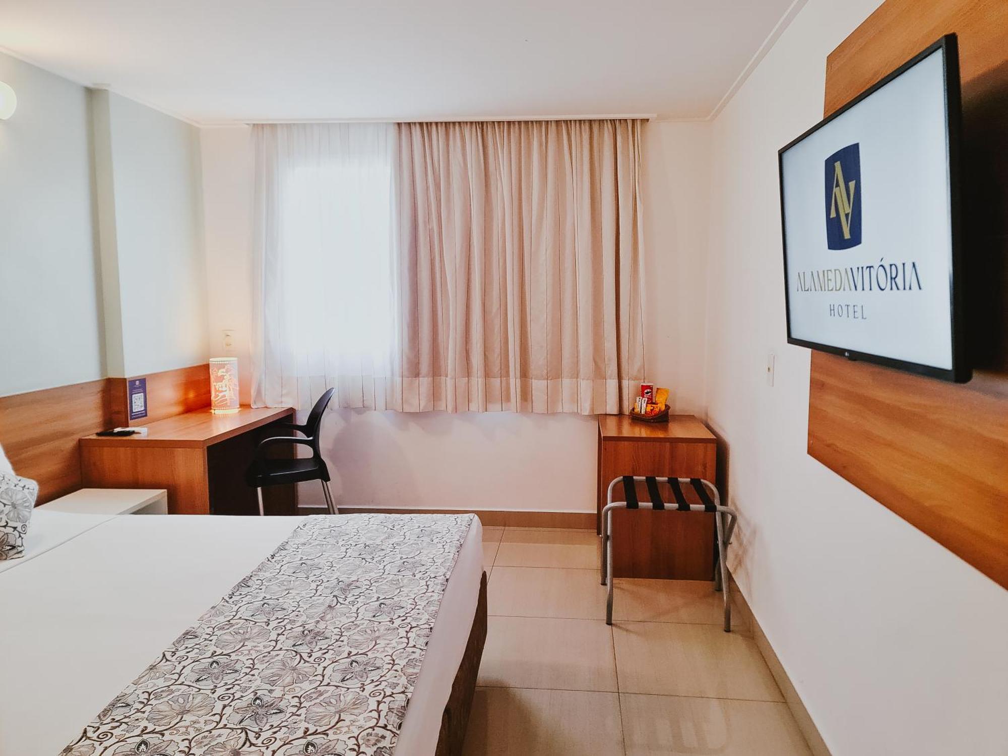 Alameda Vitoria Hotel Экстерьер фото